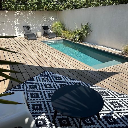Maison Contemporaine Avec Piscine Privee Chauffee, Entre Plages Et Provence, Borne 11 Kw Istres Εξωτερικό φωτογραφία