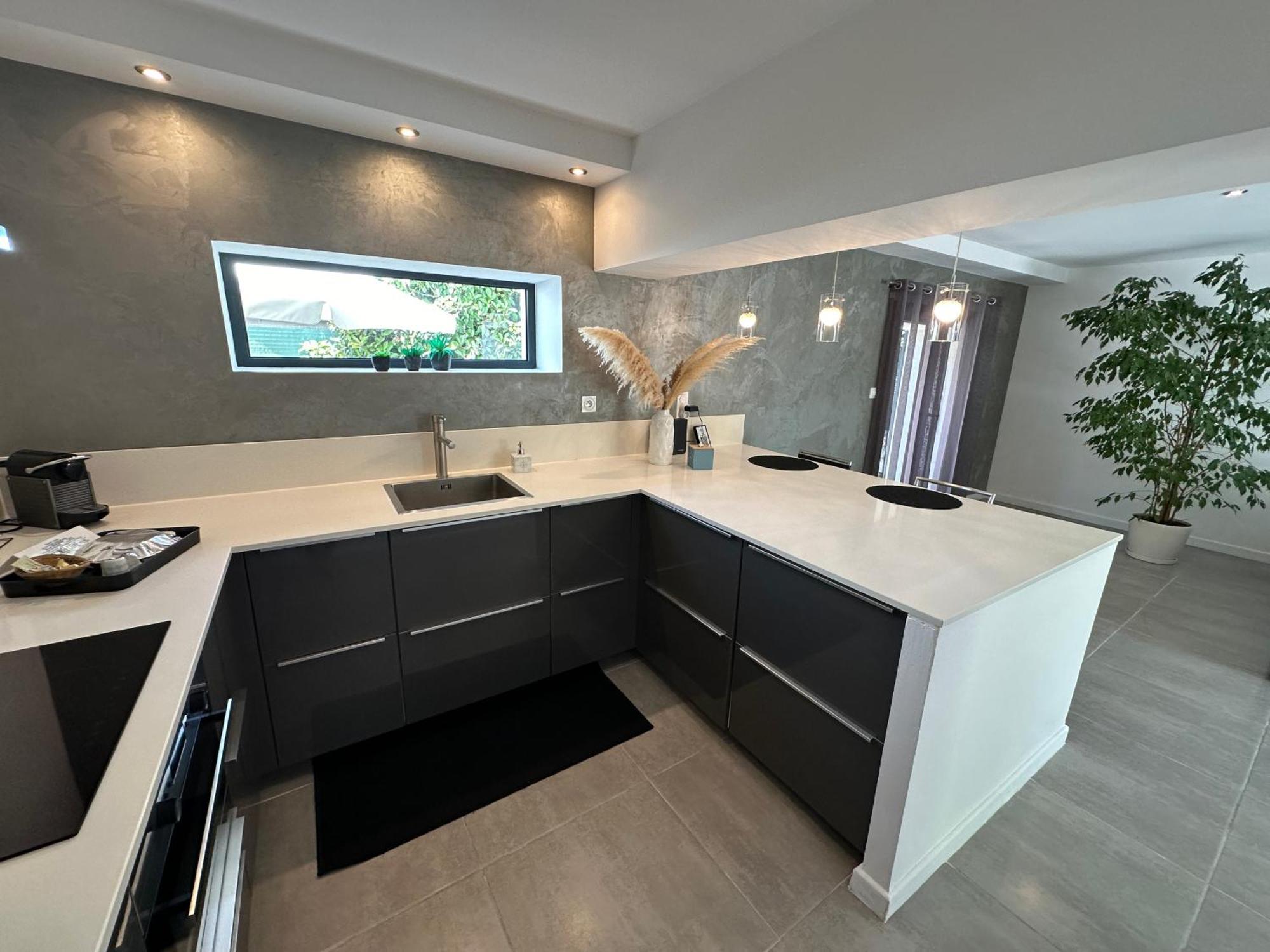 Maison Contemporaine Avec Piscine Privee Chauffee, Entre Plages Et Provence, Borne 11 Kw Istres Εξωτερικό φωτογραφία